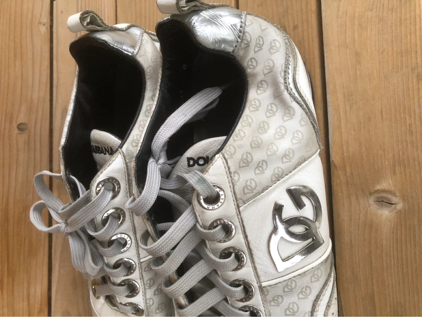 Dolce & Gabbana White Leather Sneakers