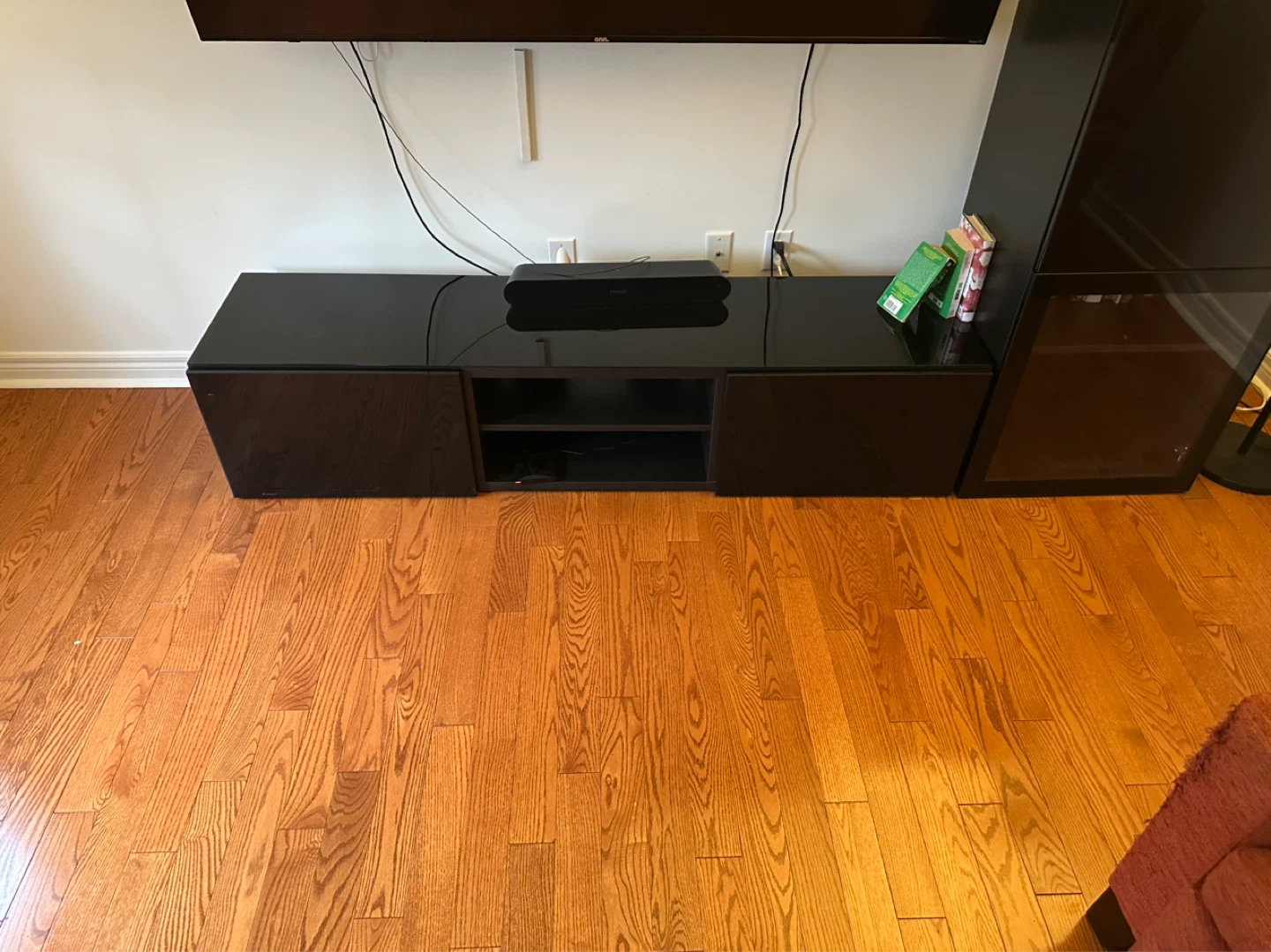 Black media unit