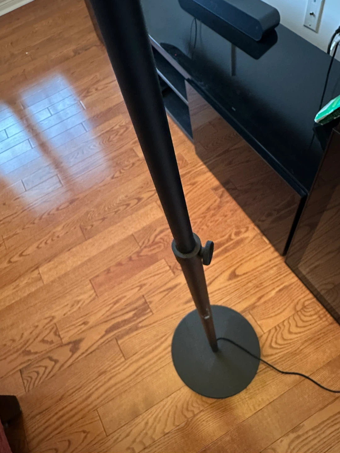 Black Floor Lamp - photo 3