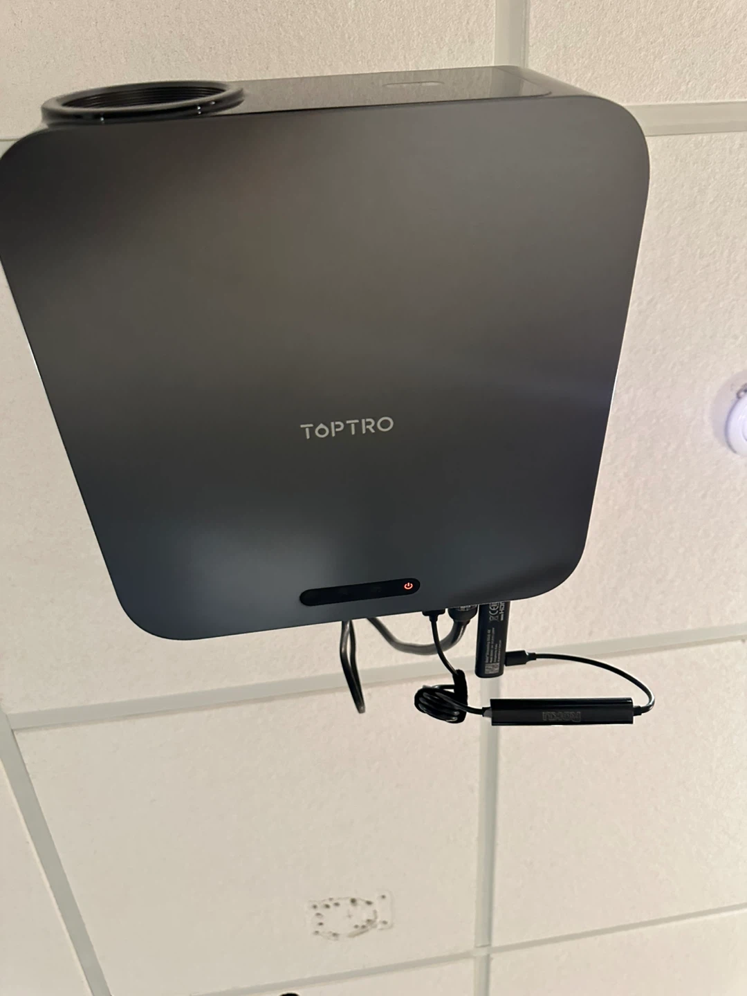 Toptro Projector Mount