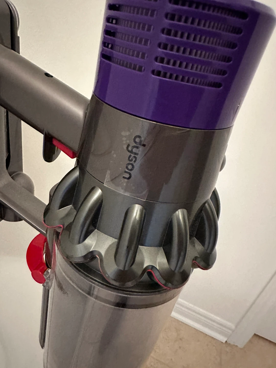 Dyson Cordless Vacuum Cleaner - photo 2