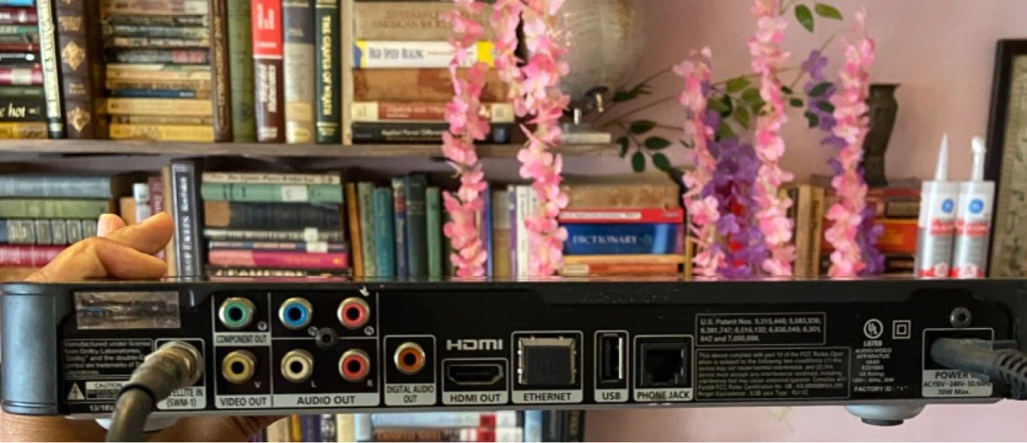DIRECTV HD Receiver - photo 2