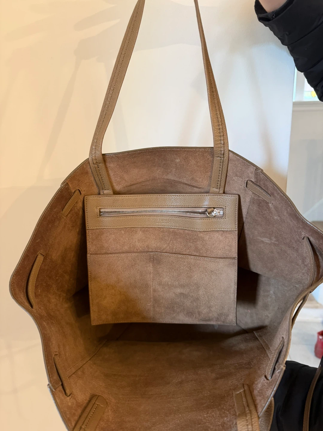 Celine Designer Tote - photo 3