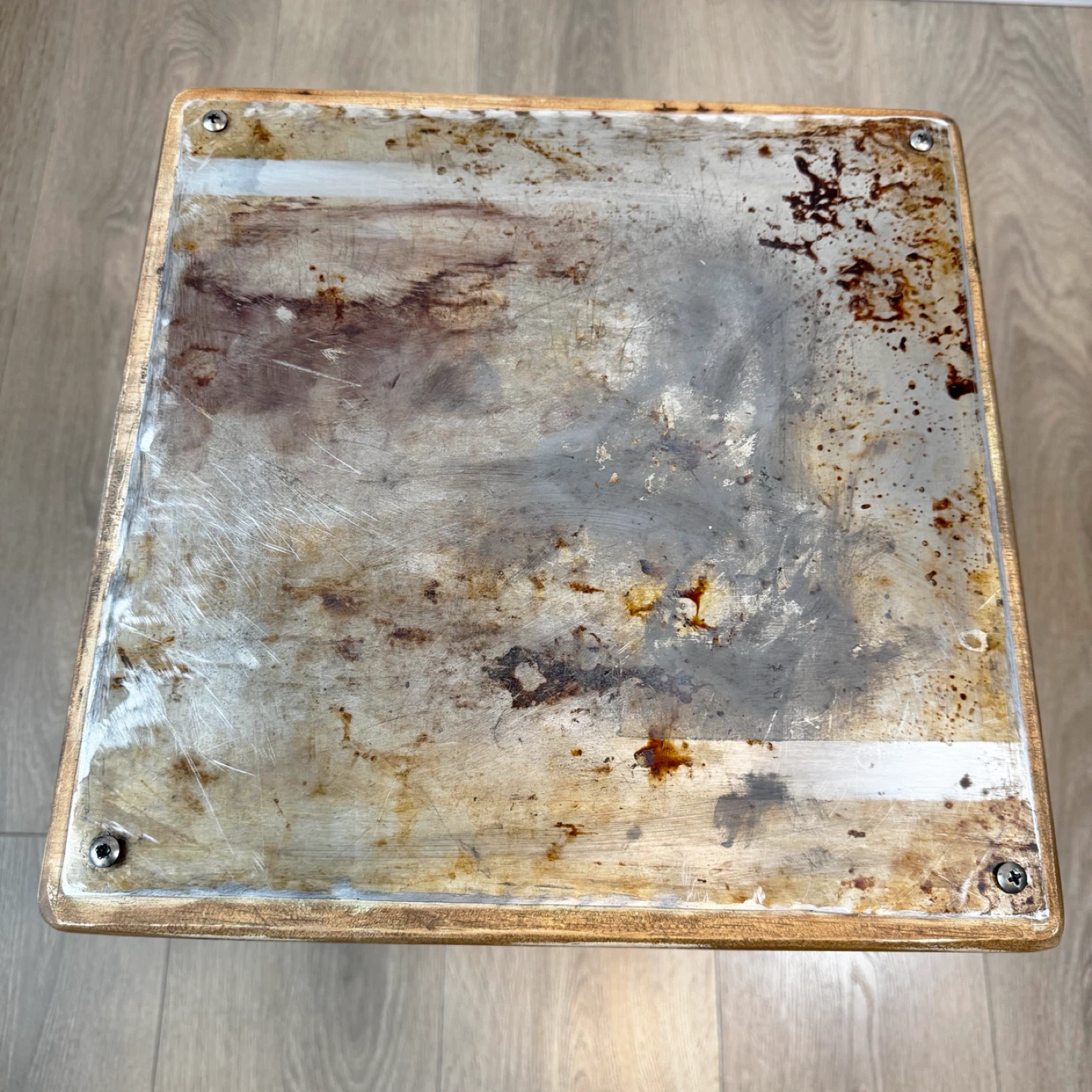 Rustic wood side table / reclaimed metal top - photo 4