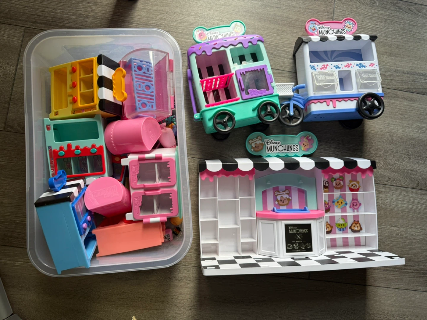 Disney Munchlings Playset & Accessories