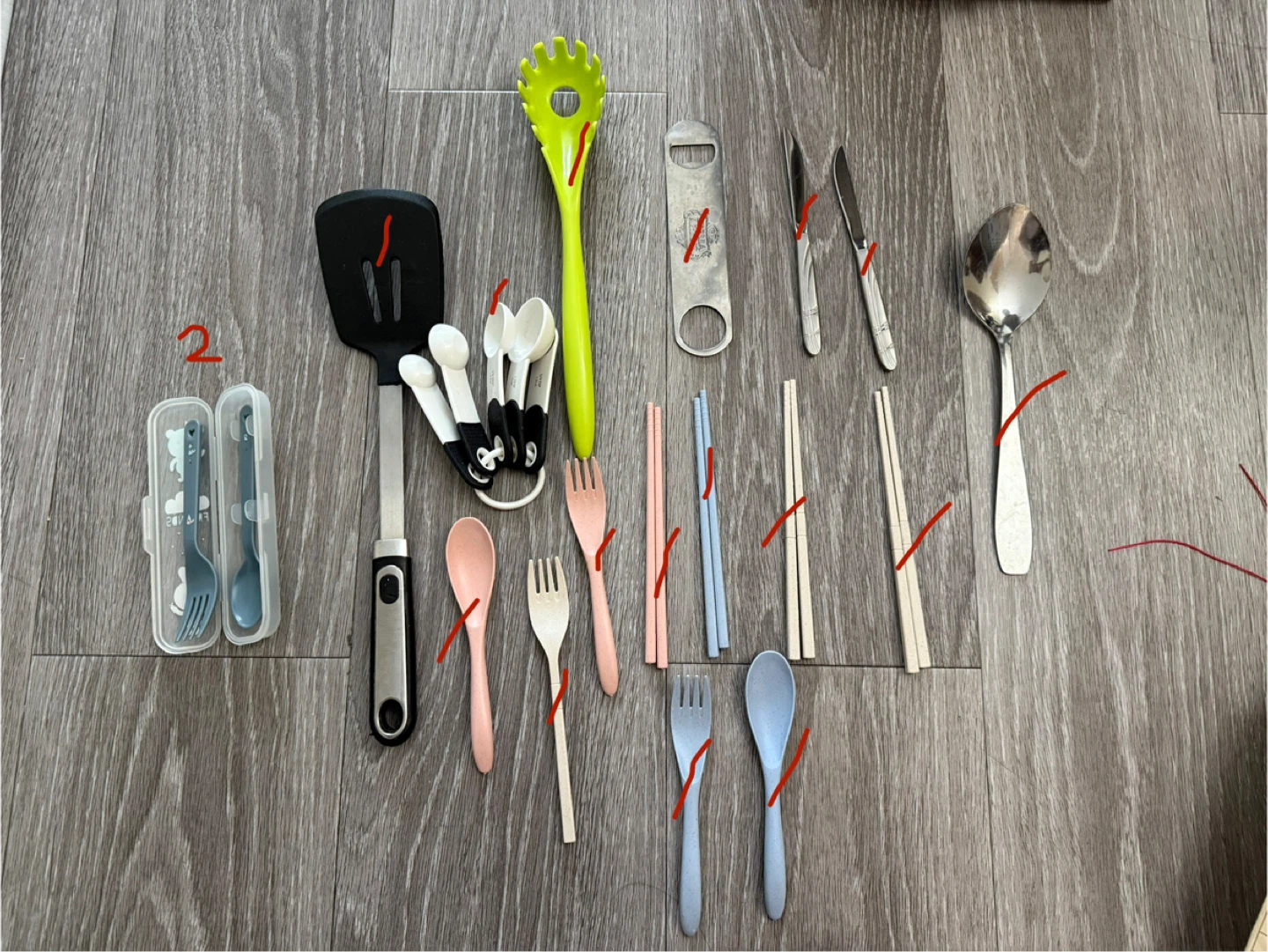 utensil each 1$. buy 2 get 1 free - photo 2