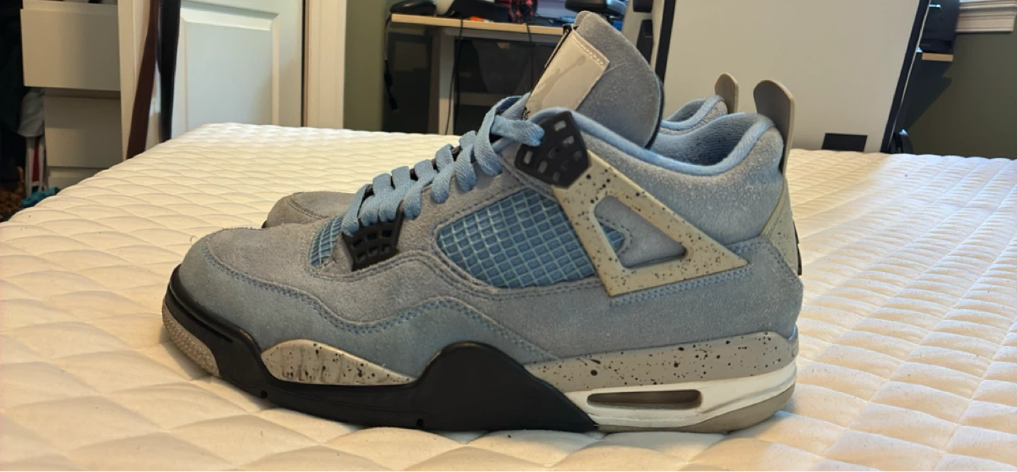 Jordan 4 uni blue - photo 2