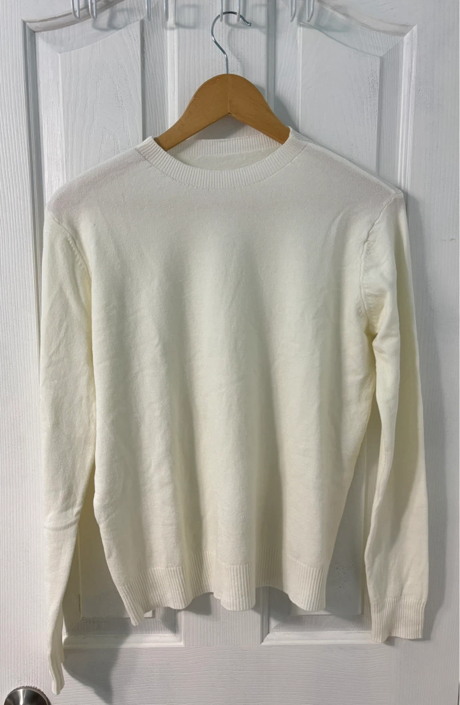 Two Crew Neck Sweaters - White and Blue  (Set of 2) - photo 3