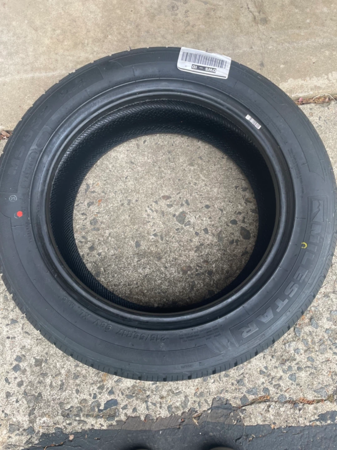 NEXEN N'FERA RU5 215/55R17 98V XL Tire - photo 2