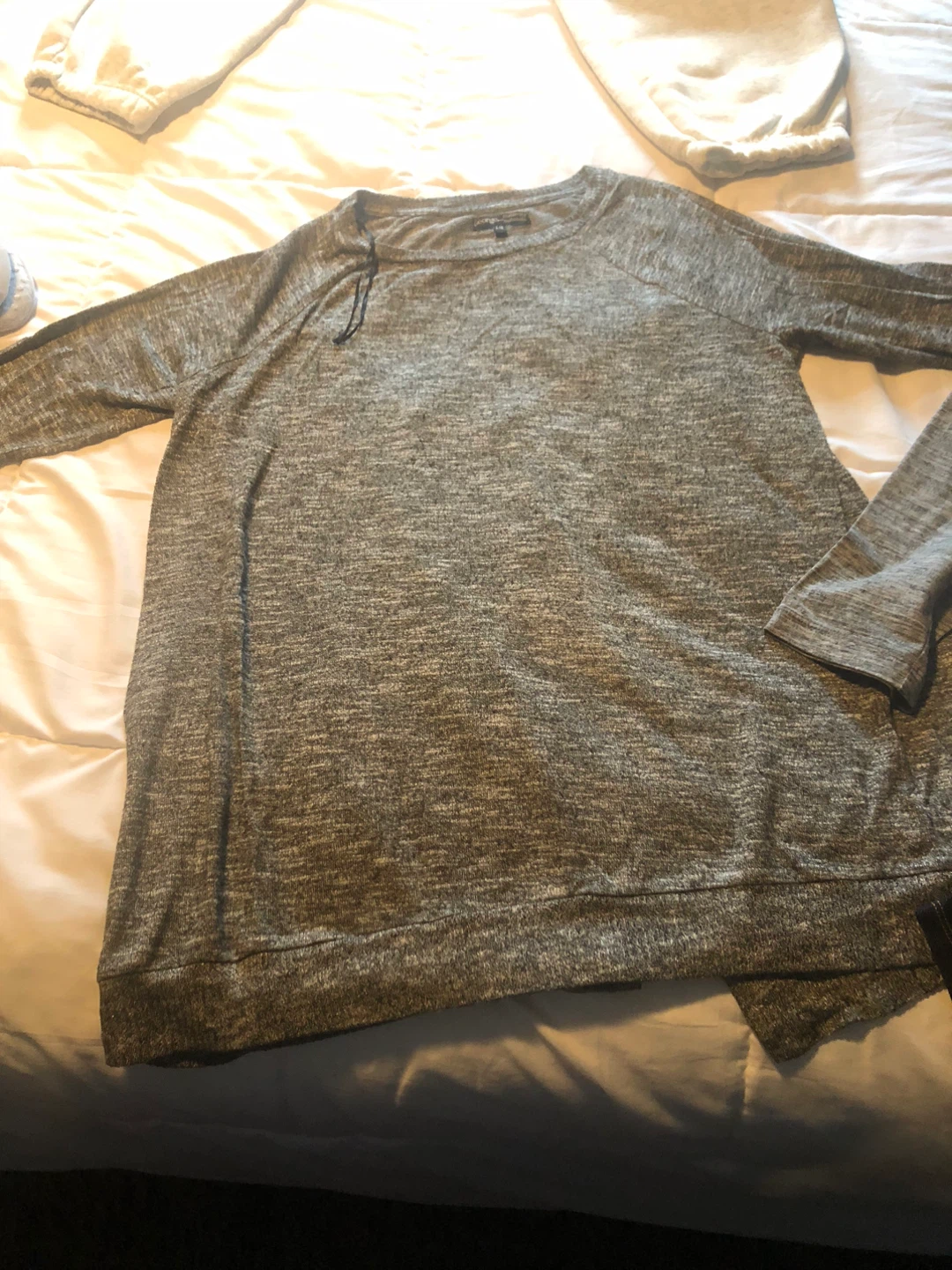 Maternity assorted clothing - photo 3