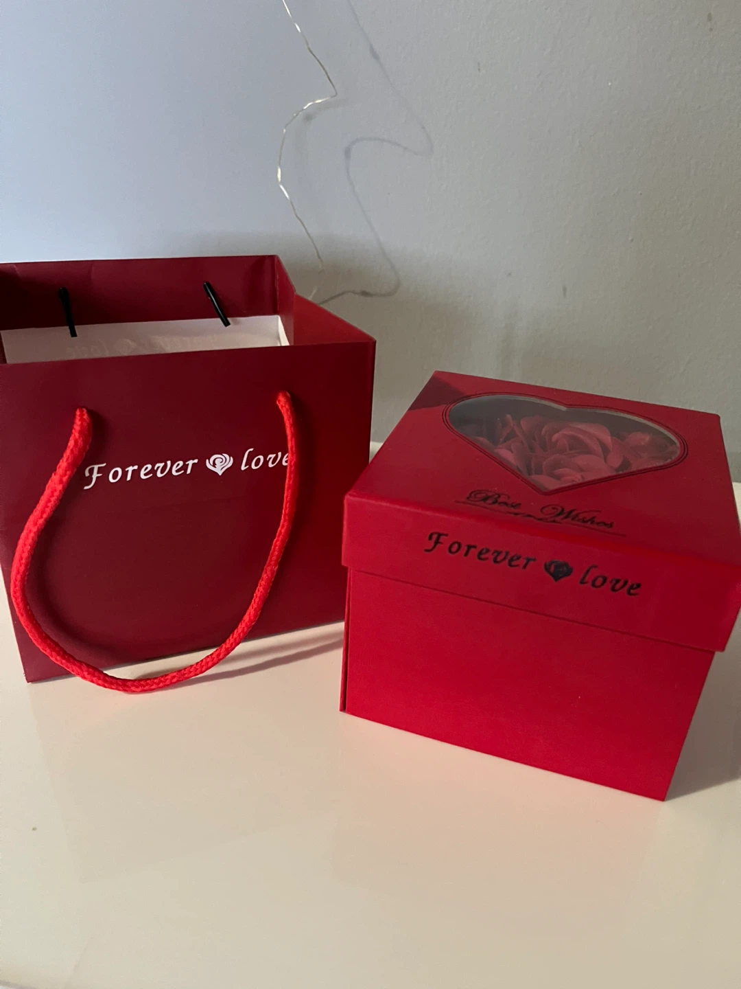 Forever Love Necklace Gift Box with Roses