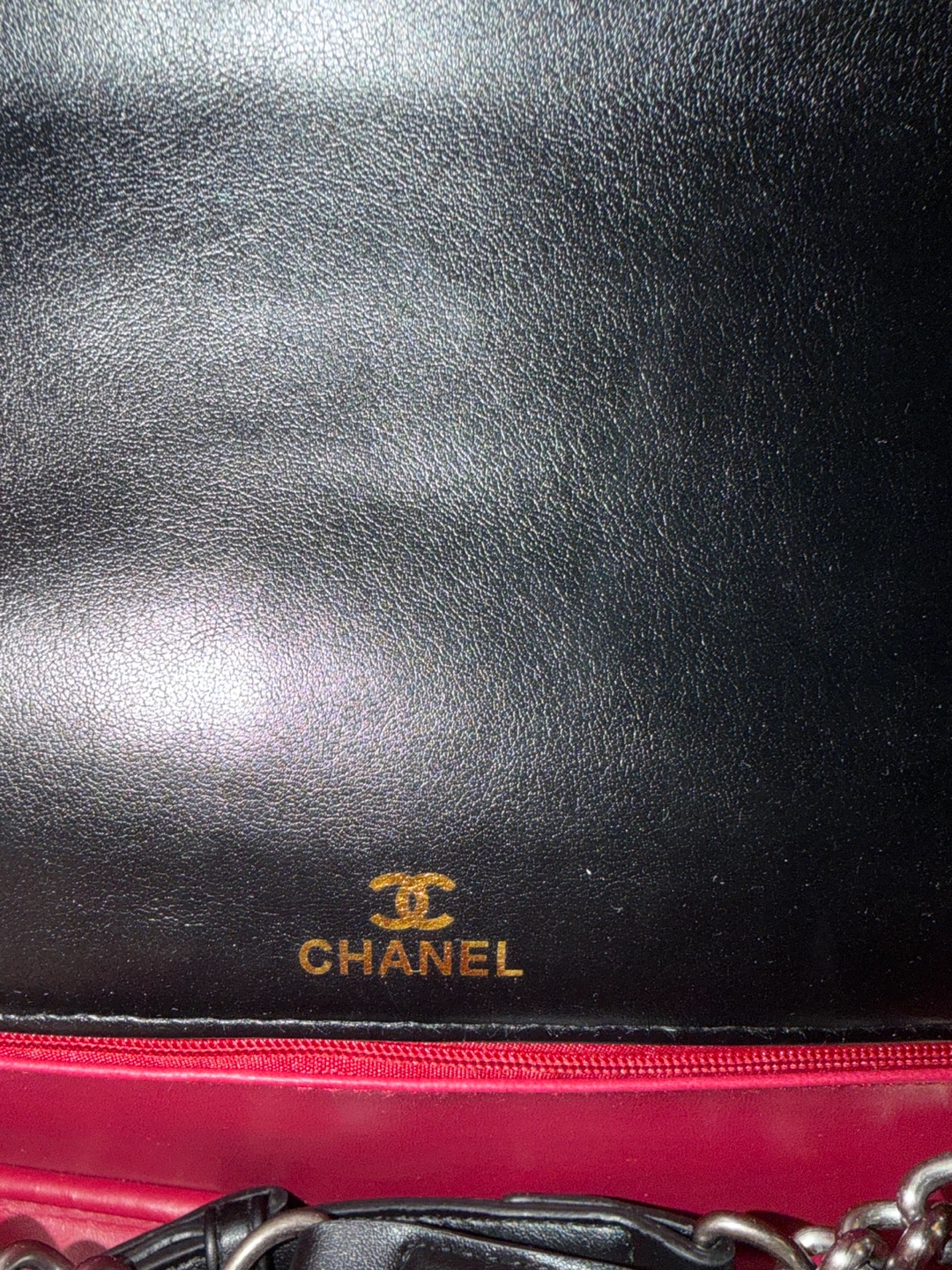 Chanel Black Quilted Lambskin Medium Classic Flap Bag - photo 3