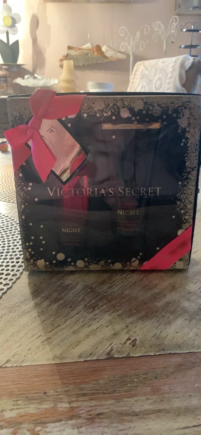 Victoria's Secret Night Fragrance Mist & Lotion Set - photo 2