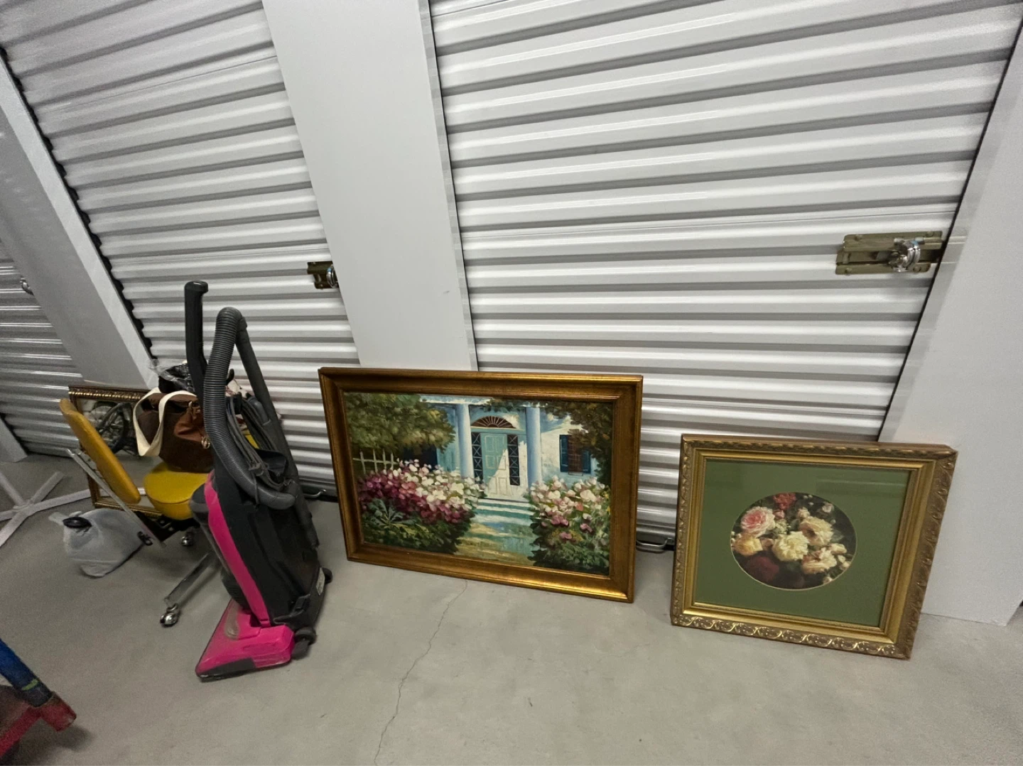 Assorted household items - photo 3