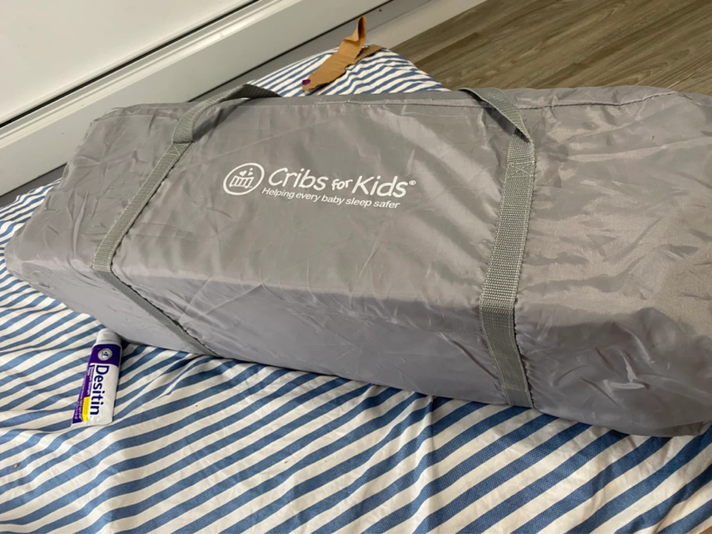 Cribs for Kids Playard