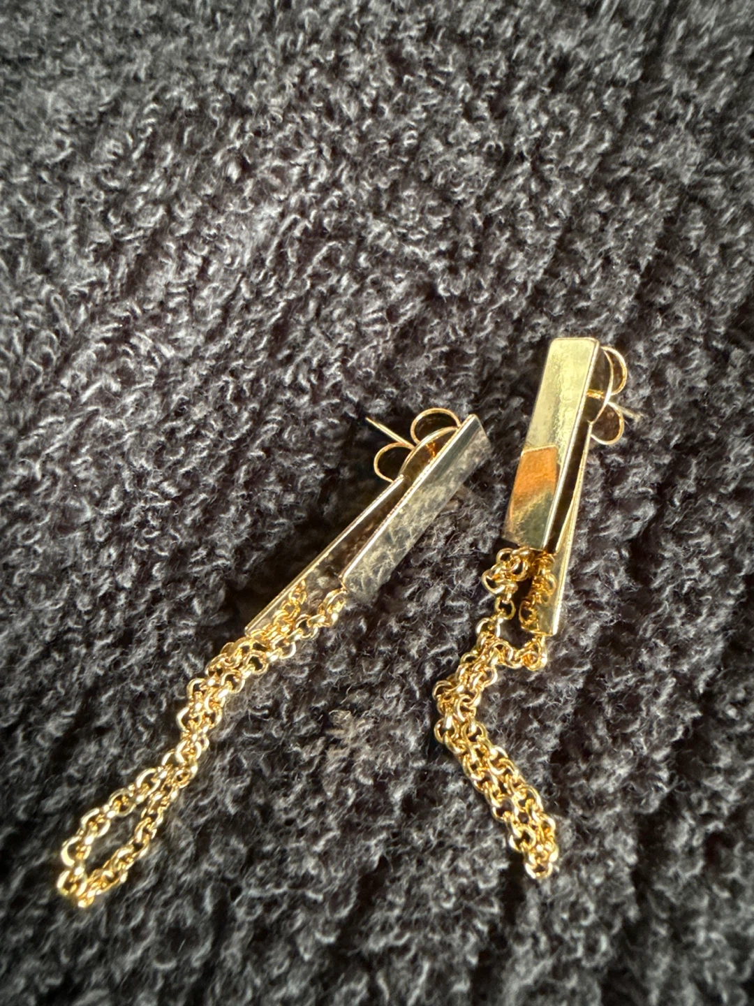Gold Tone Bar Drop Chain Earrings