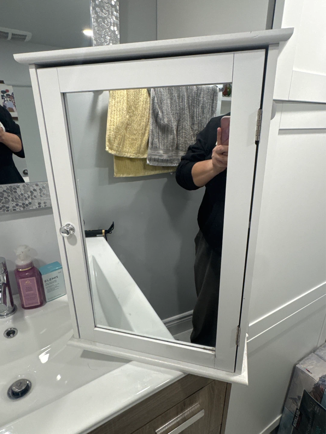 KleanKin White Bathroom Mirror Medicine Cabinet - photo 4