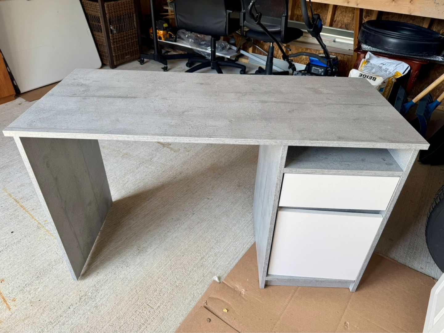 Desk