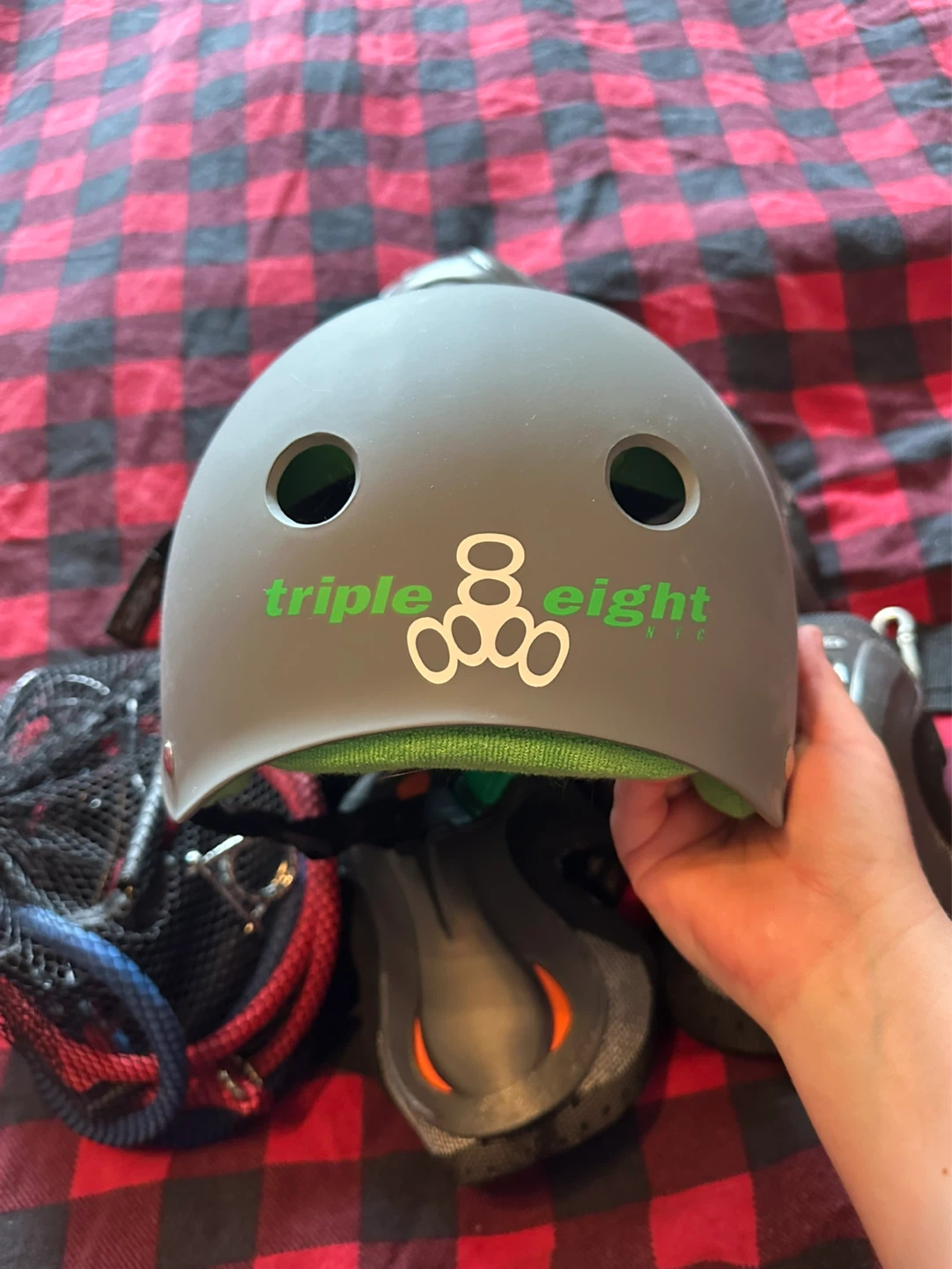 Helmet and rollerblading pads