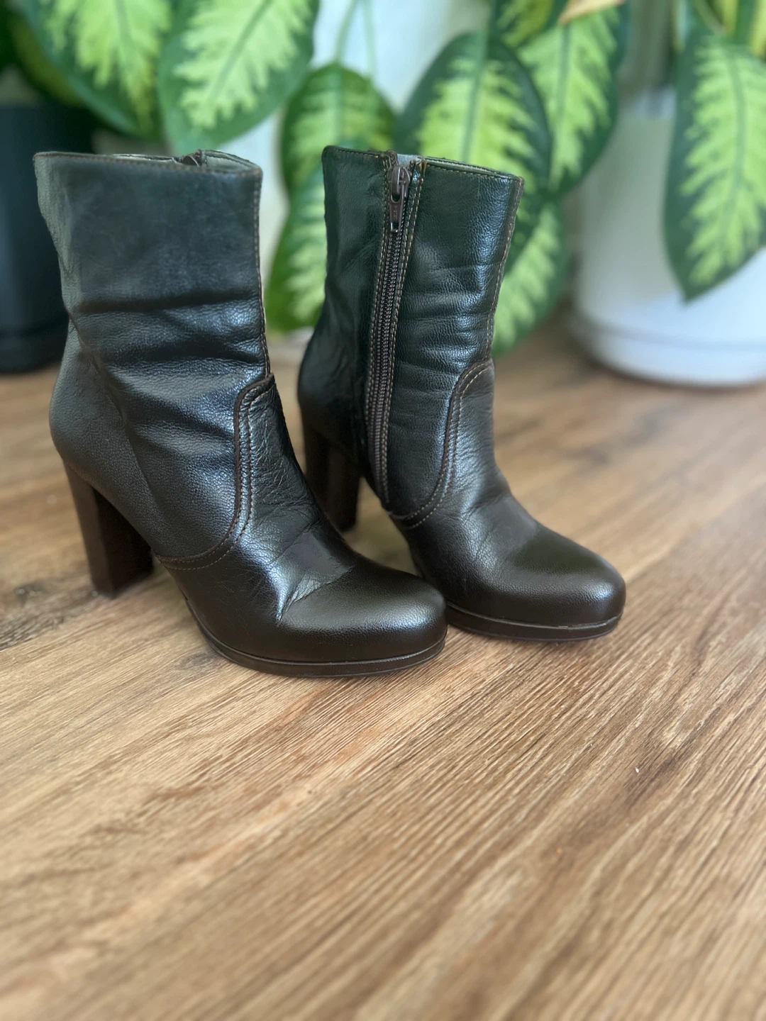 Dark Brown Leather Ankle Boots Size 36