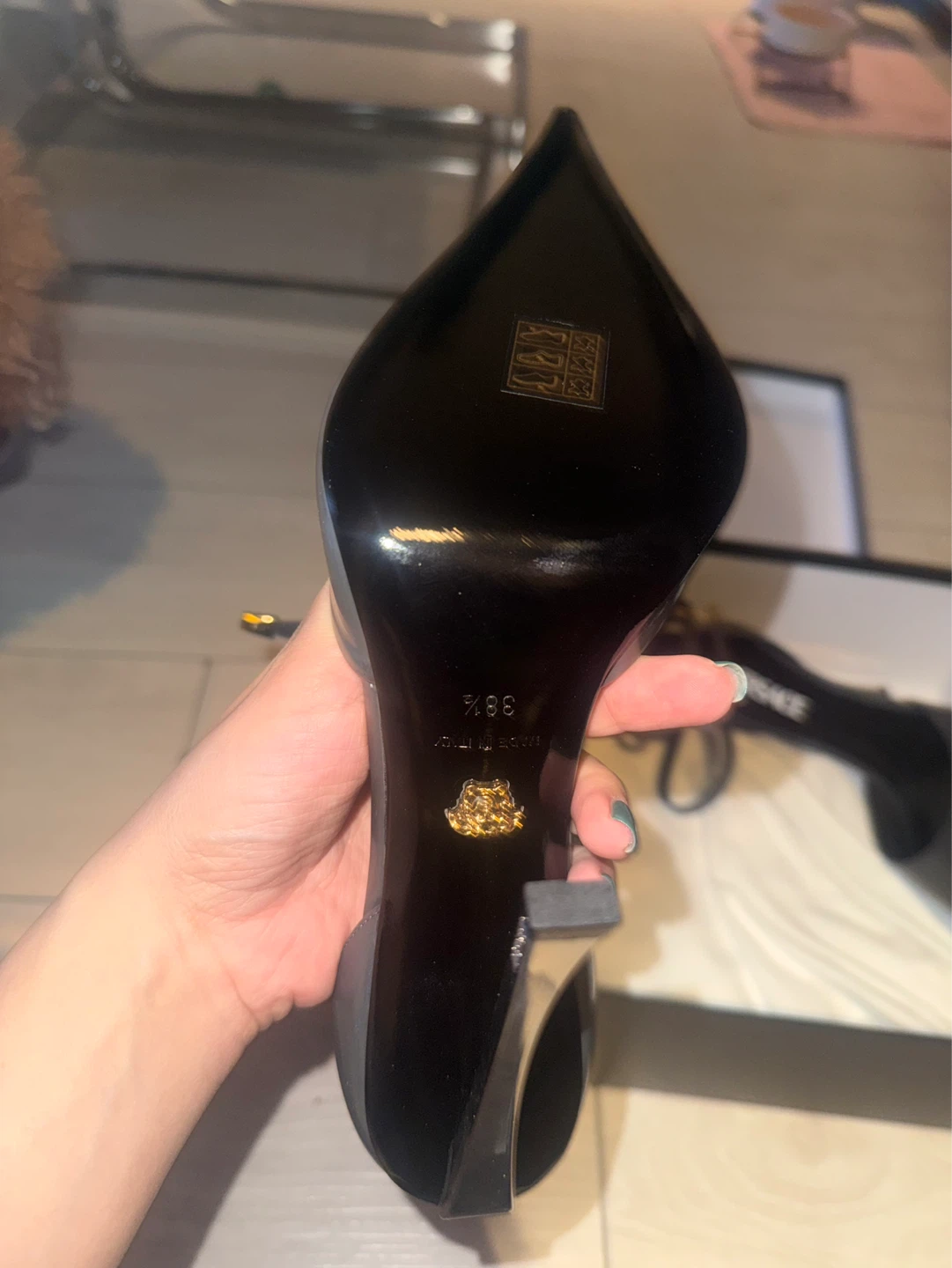 Versace heels – - photo 3