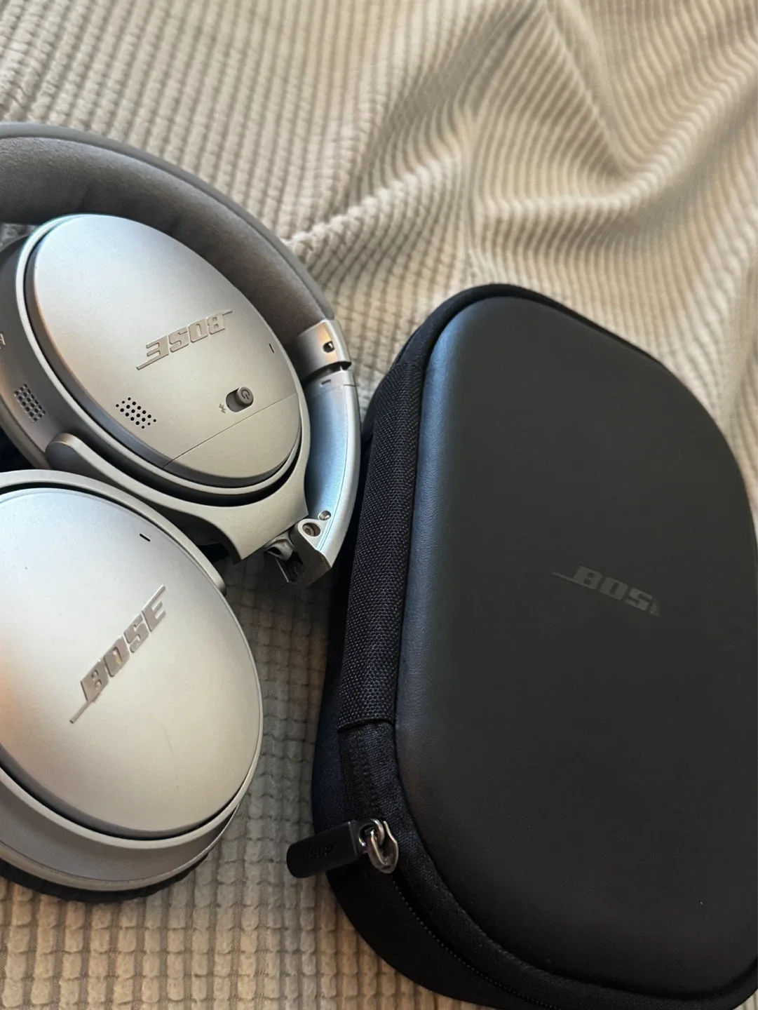 Bose QuietComfort 35 II Noise Cancelling Headphones - Silver - photo 4