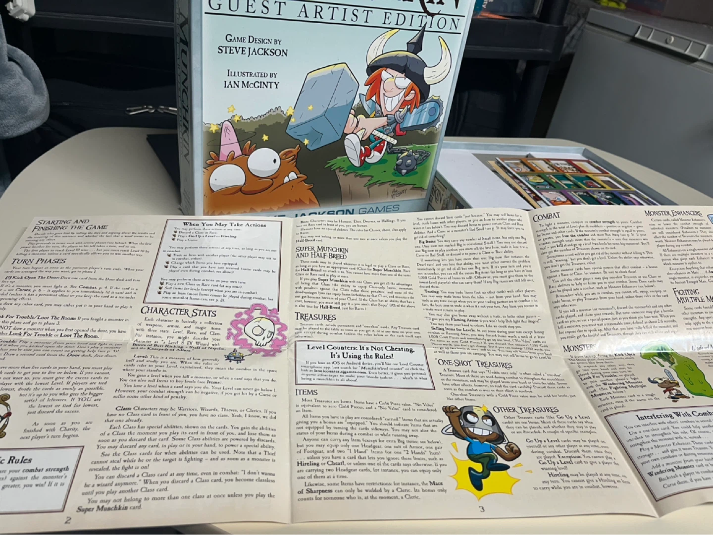 Munchkin Guest Artist Edition Board Game - photo 3