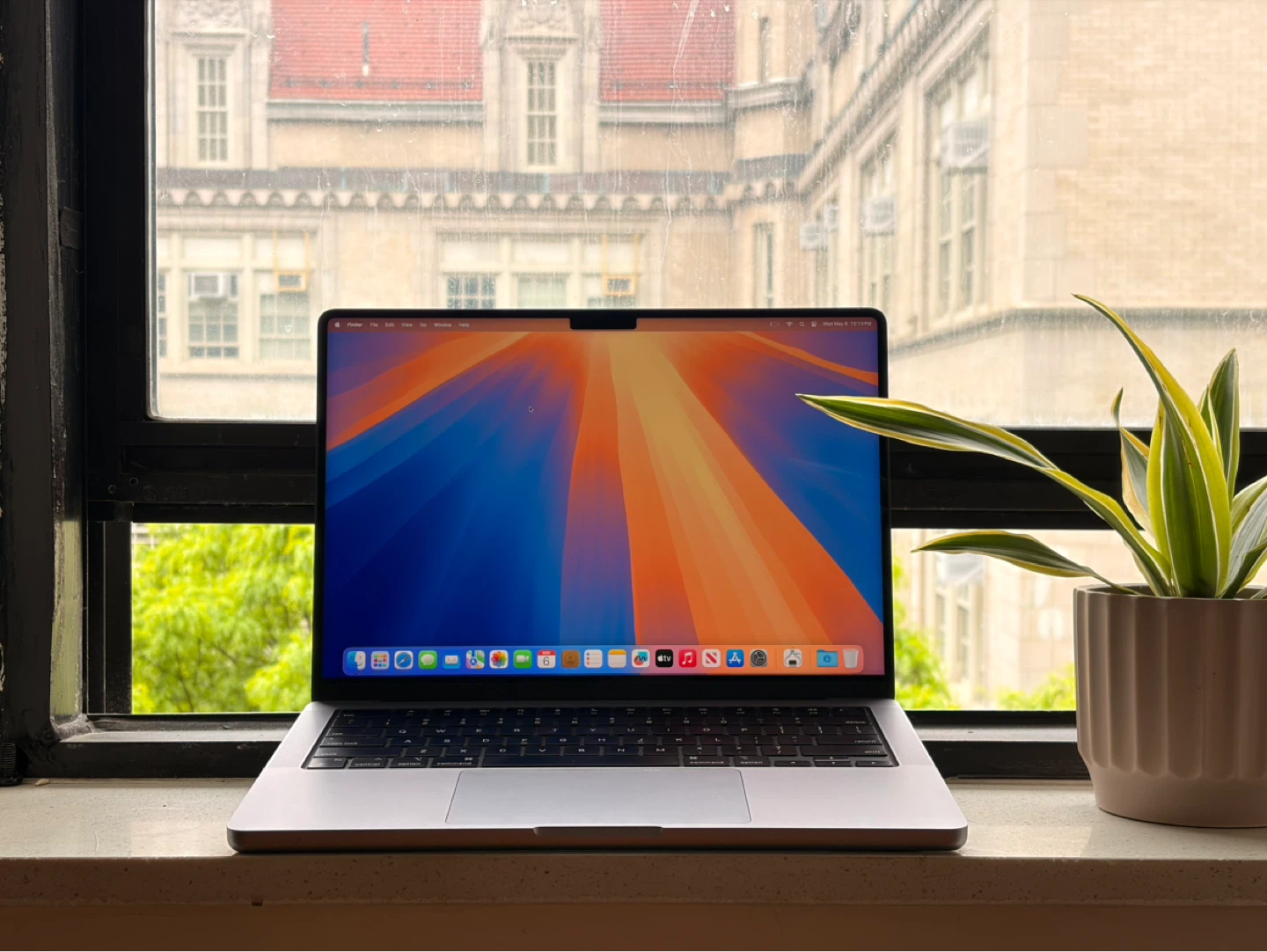 MacBook Pro (14-inch, M3, Nov 2023) — 8GB / 500GB