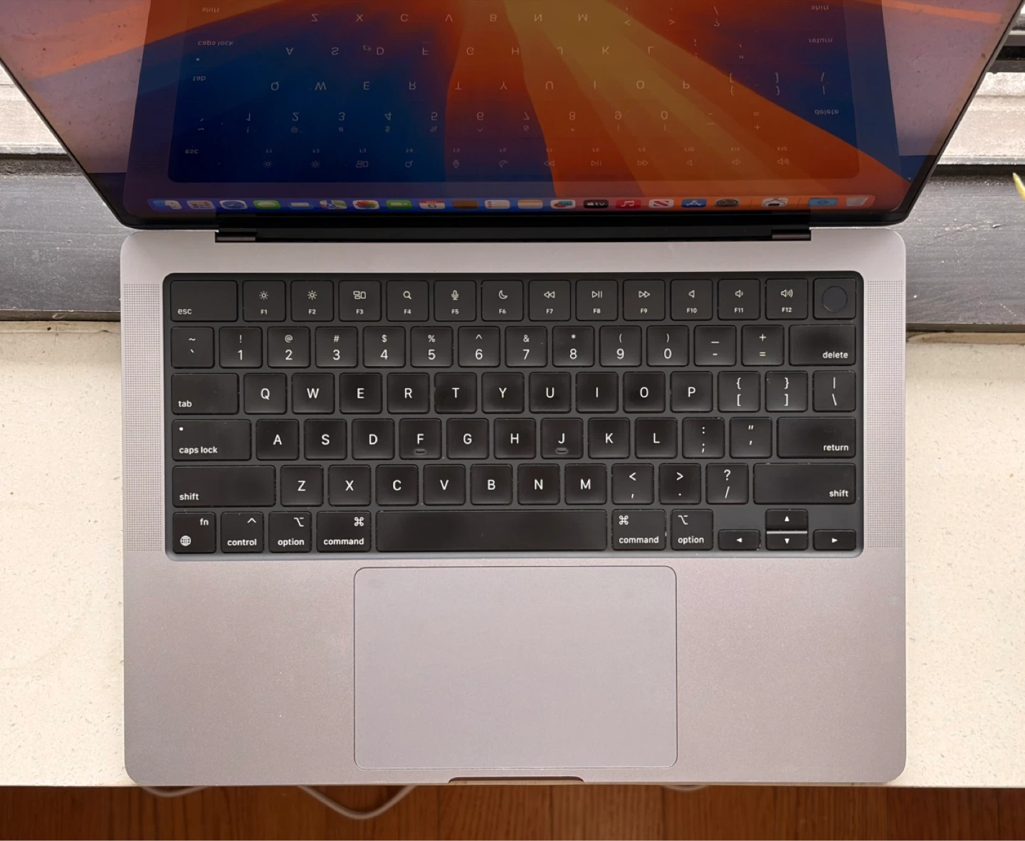 MacBook Pro (14-inch, M3, Nov 2023) — 8GB / 500GB - photo 4