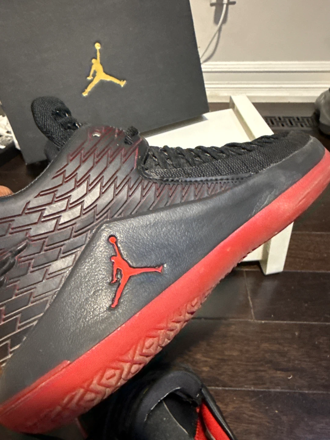 Air Jordan Basketball Shoes | US 6Y - photo 4