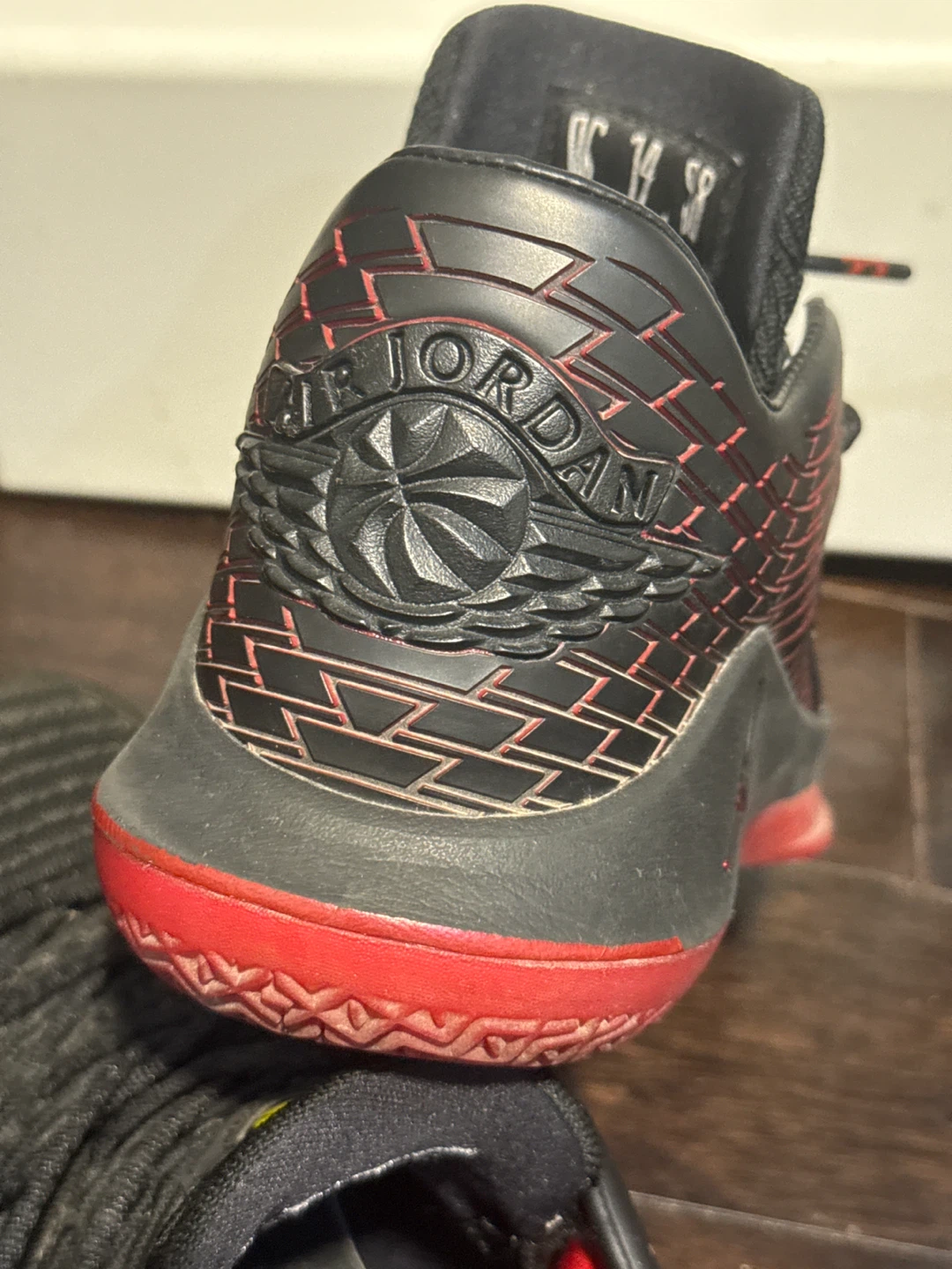 Air Jordan Basketball Shoes | US 6Y - photo 3