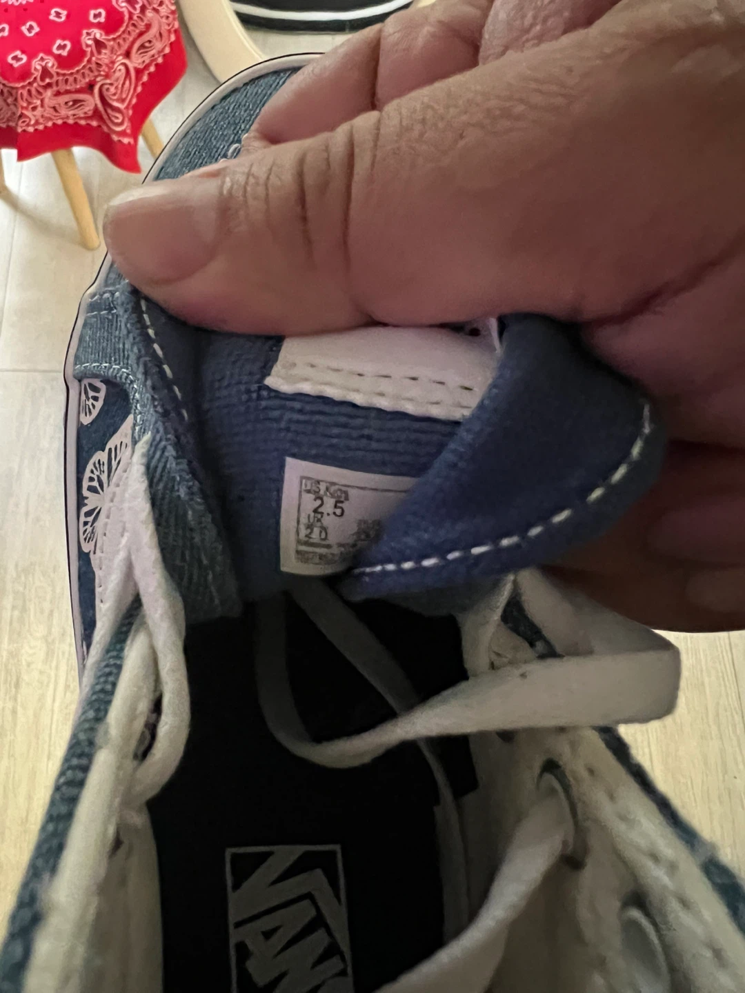 Vans High Top. Size 2.5 - photo 5