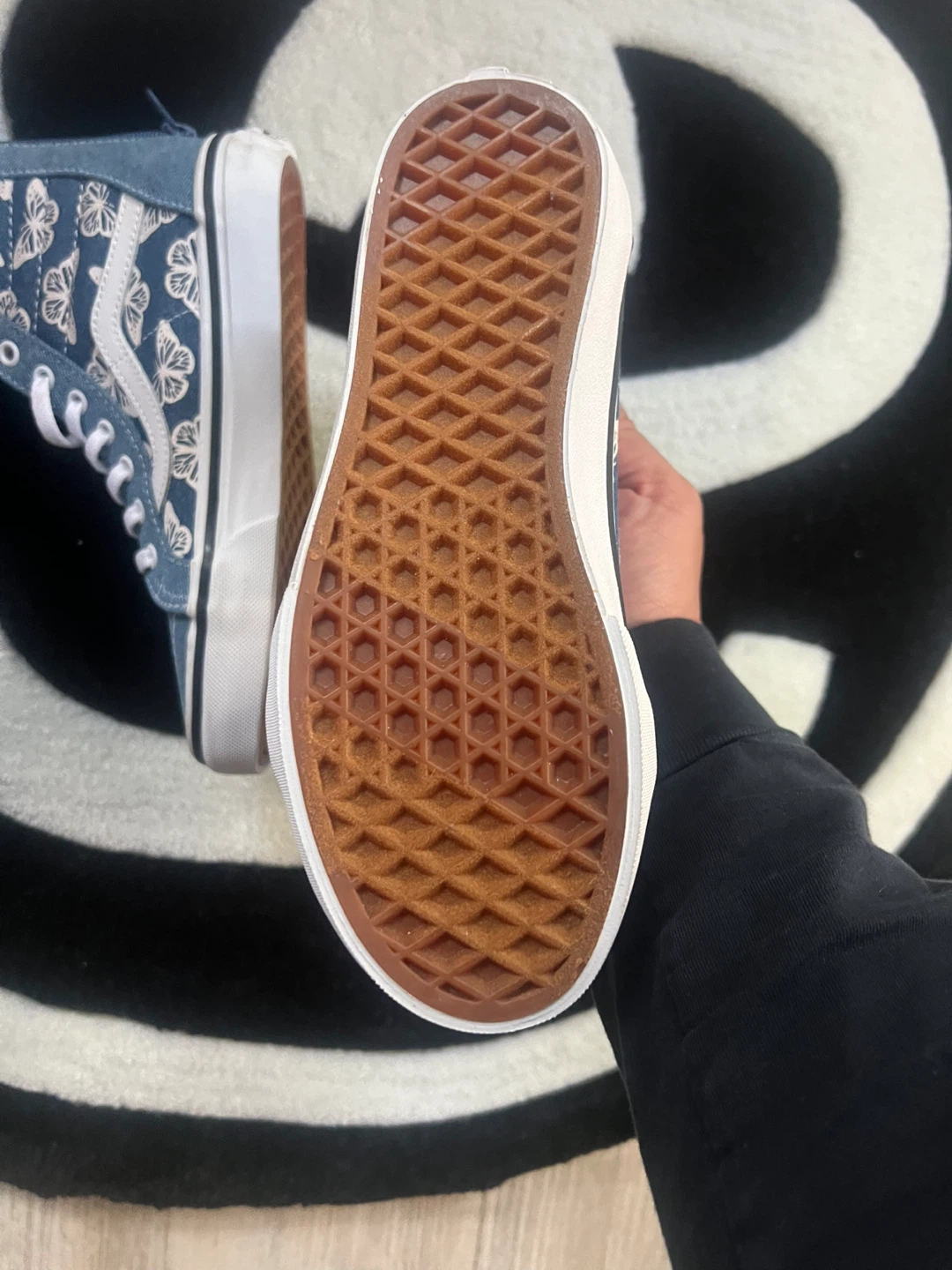 Vans High Top. Size 2.5 - photo 4