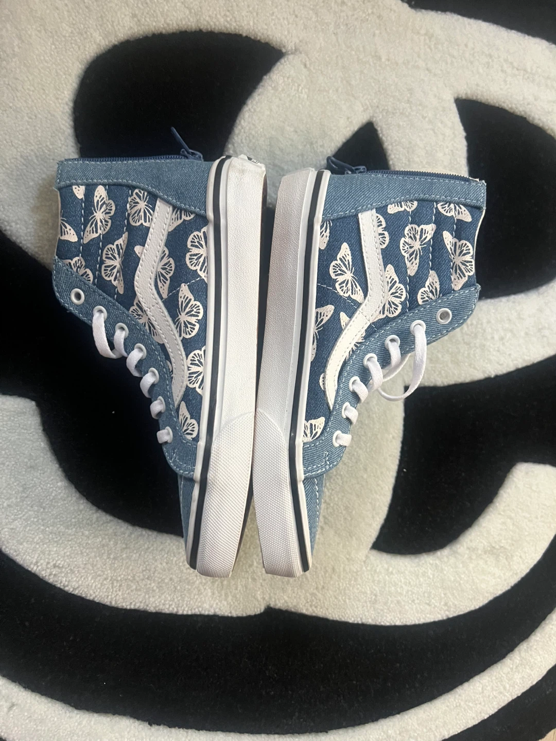 Vans High Top. Size 2.5 - photo 2