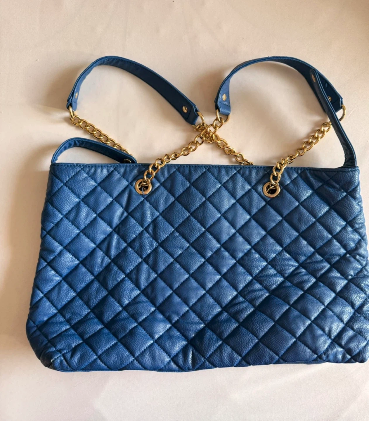 Banana Republic quilted faux leather shoulder bag