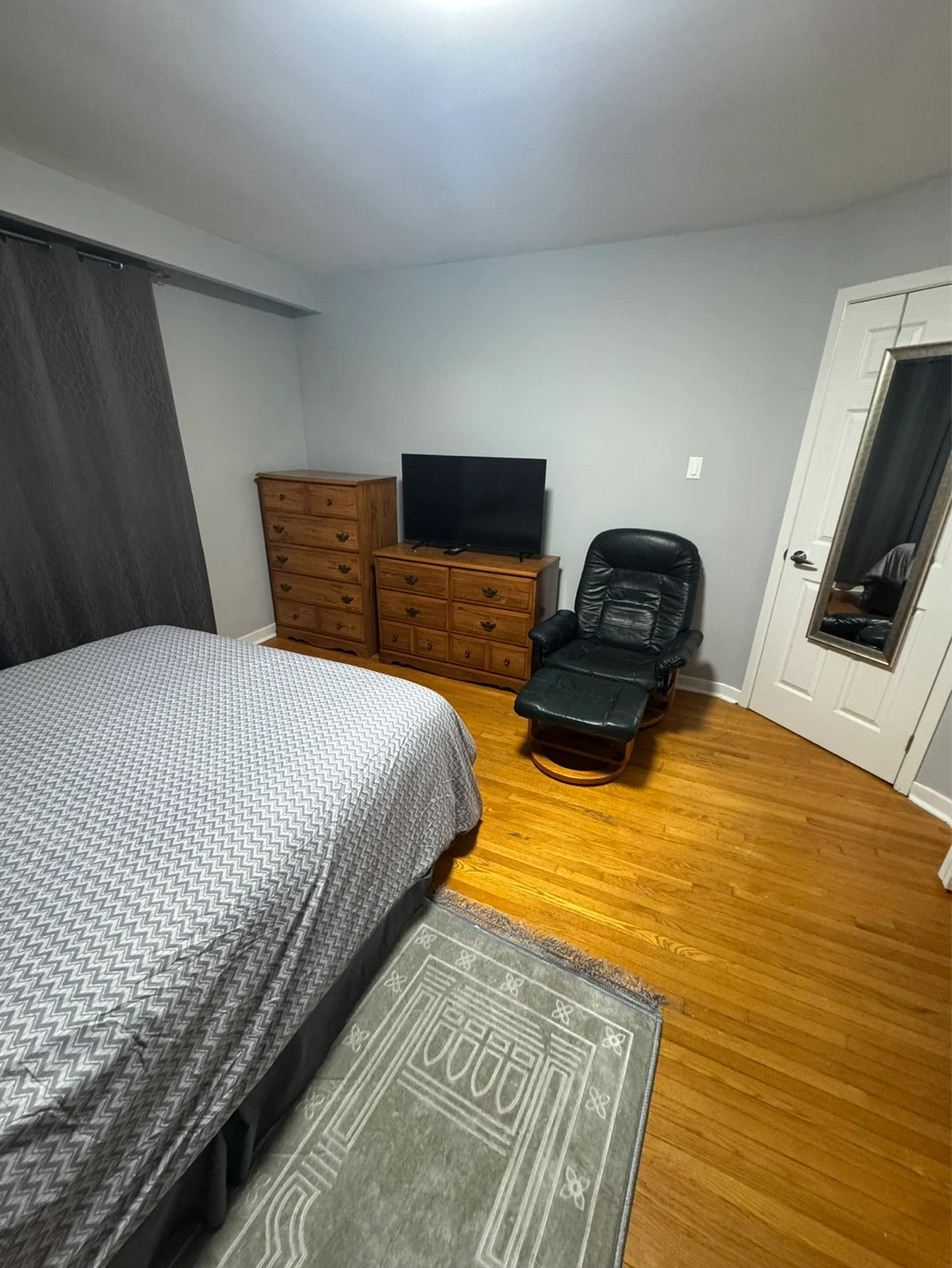 Private room for rent - photo 2