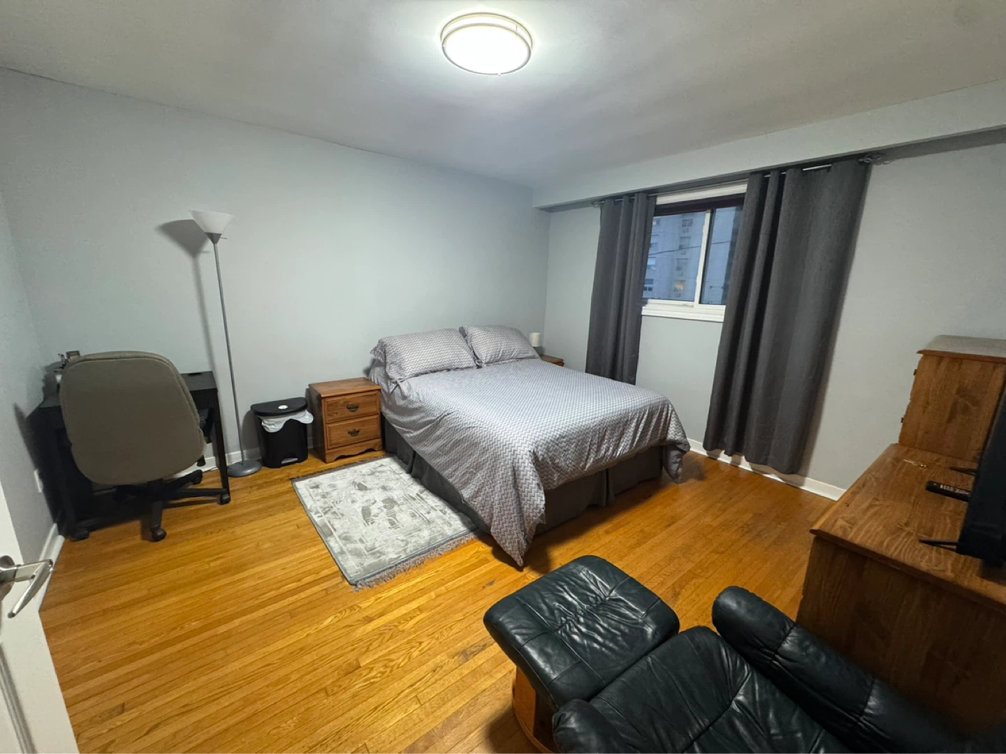 Private room for rent - photo 5