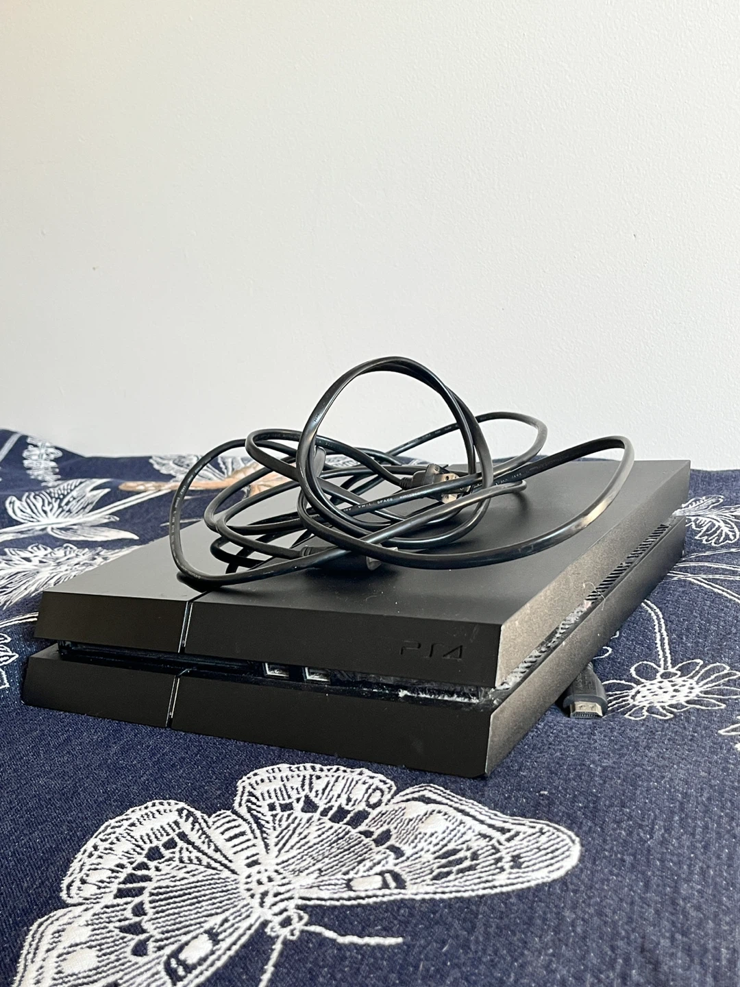 Sony PlayStation 4 Console 400GB - photo 3