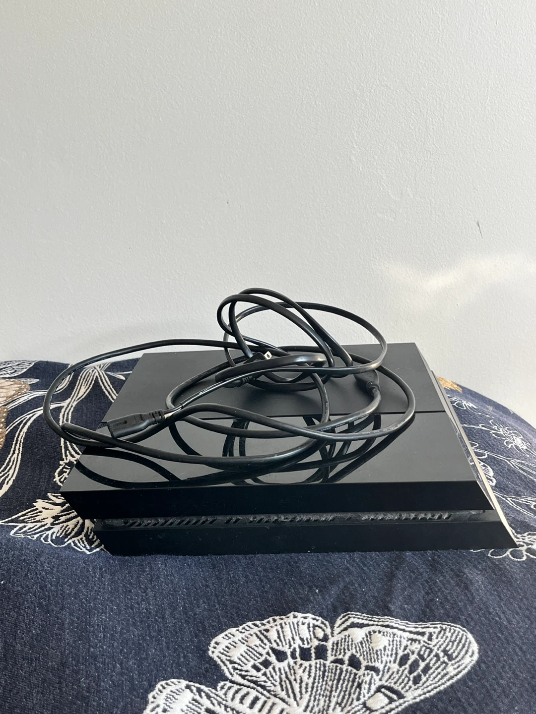 Sony PlayStation 4 Console 400GB - photo 2