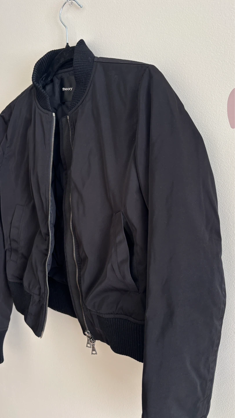 Theory Black Bomber Jacket - photo 3