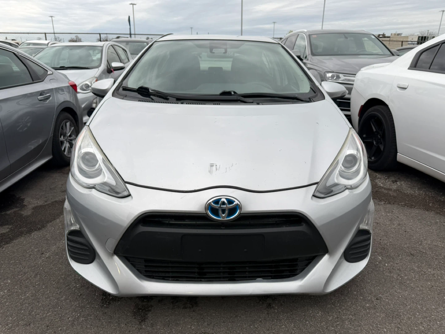 2017 Toyota Prius C Hybrid - photo 3