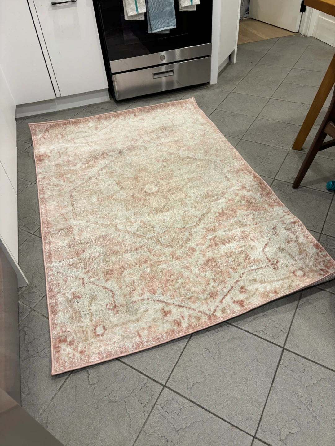 Pink Oriental Style Area Rug - 4 ft x 6 ft - photo 2