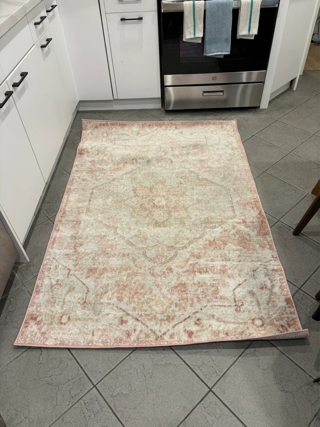Pink Oriental Style Area Rug - 4 ft x 6 ft