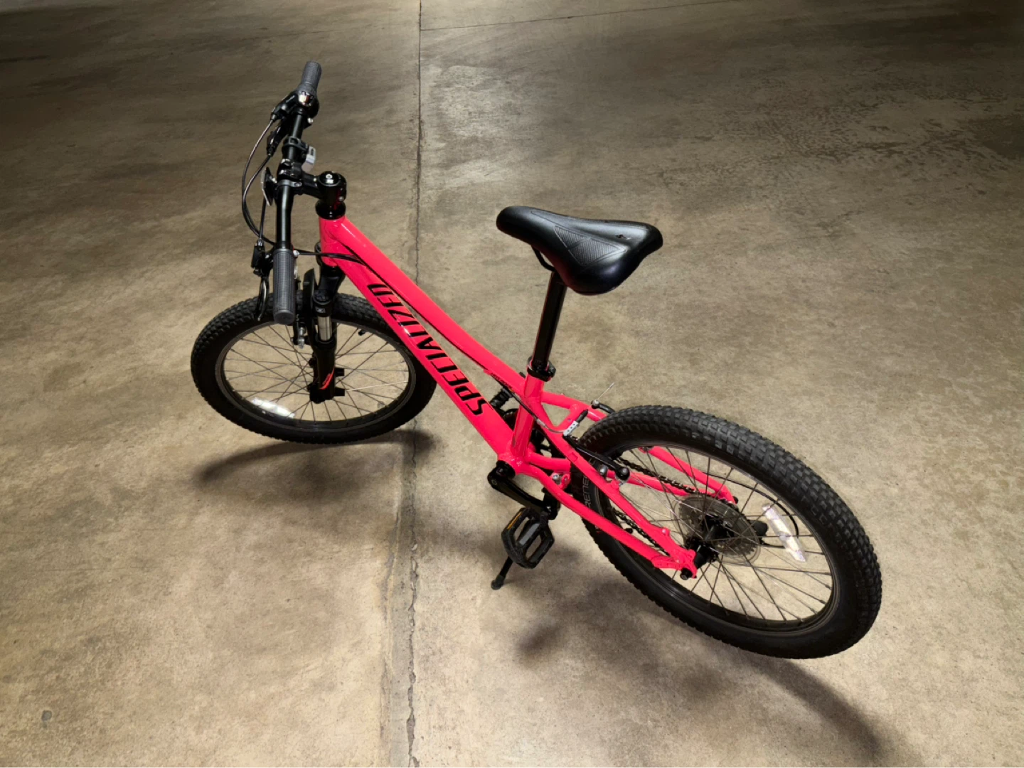 Specialized Hotrock Kids Bike - photo 2