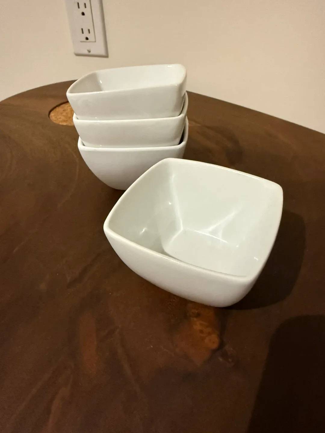 Canvas Collection White Square Bowls (Set of 4)
