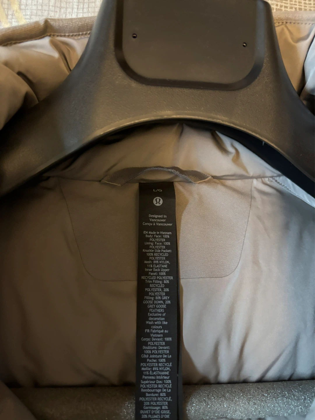 Men’s Lululemon Down Vest L/G Grey - photo 3