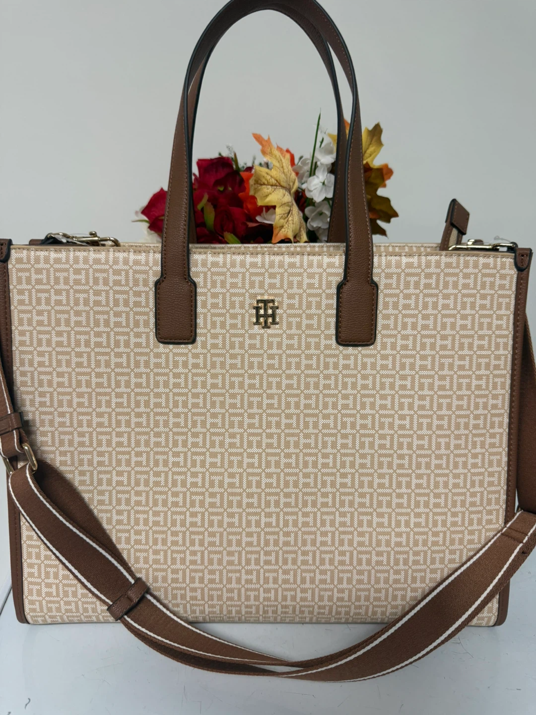 Tommy Hilfiger Tote Bag