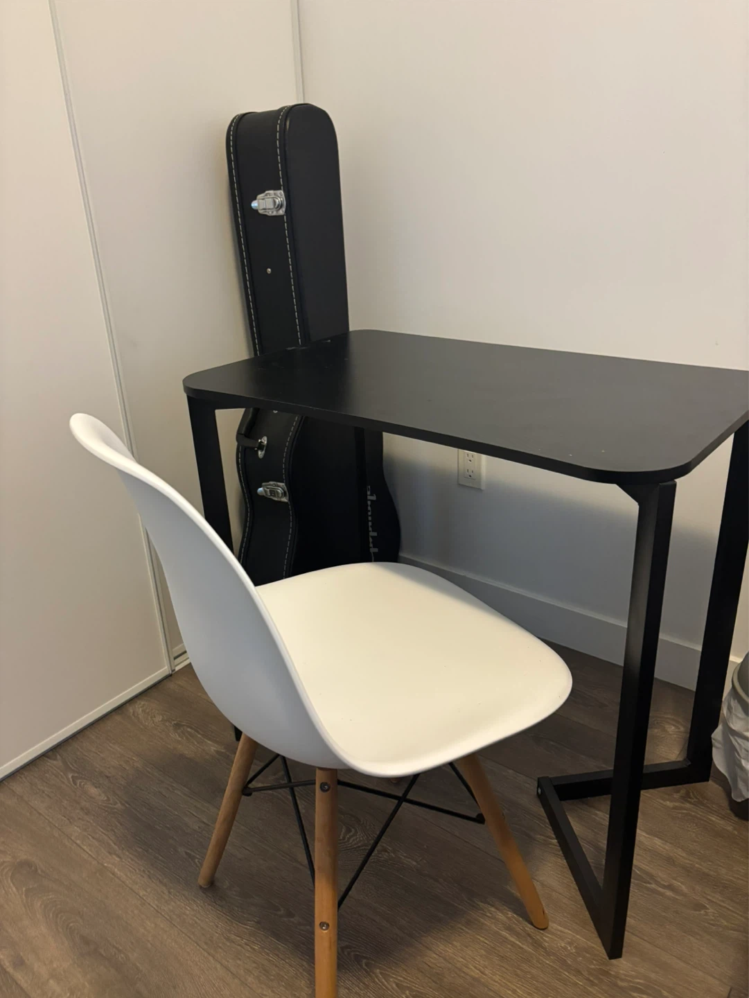 Black Desk with White Chair