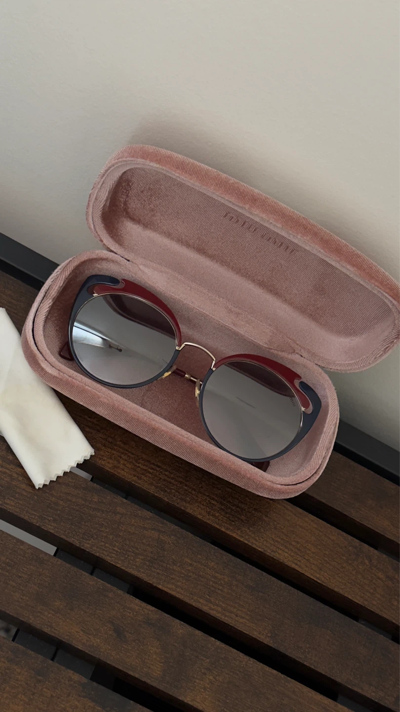 Miu Miu Sunglasses with Case - photo 2