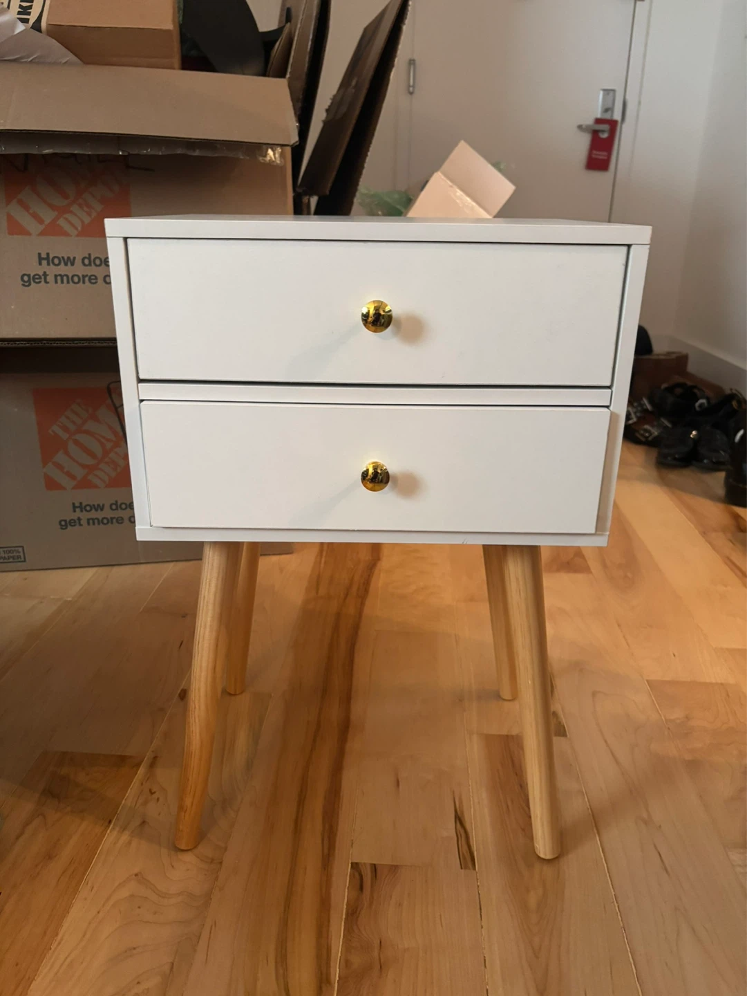 Nightstand/Side Table